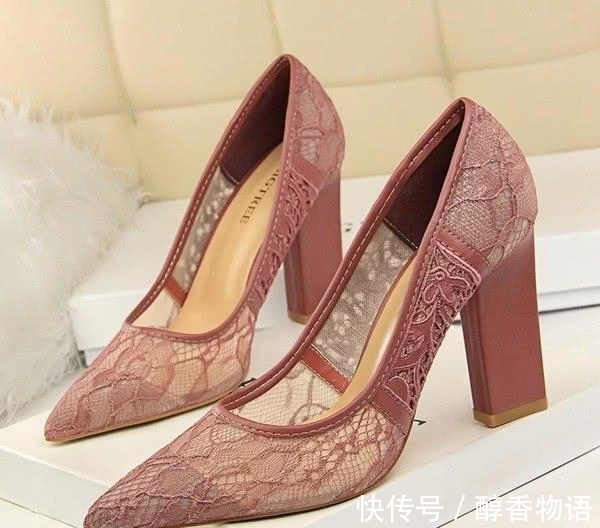 服装师 只有女生才穿高跟鞋?其实高跟鞋根本不是为女人发明的