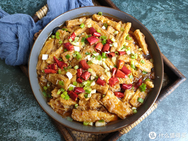 自从学会腐竹这个新做法,我家每周吃三次,麻辣鲜香、解馋又下饭