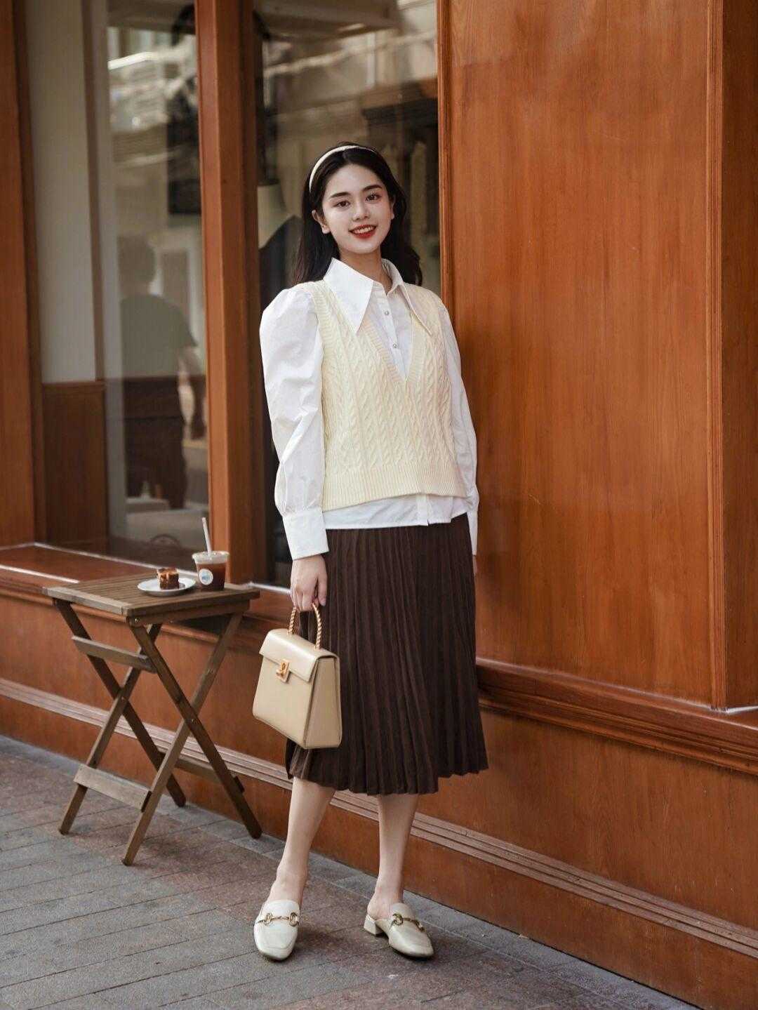 搭配|秋季你还缺一种搭配,复古风原来也可以这样搭,