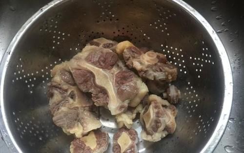 牛身上“最营养”的就是它，肉贩子偷偷自己留着吃，识货的抢着买