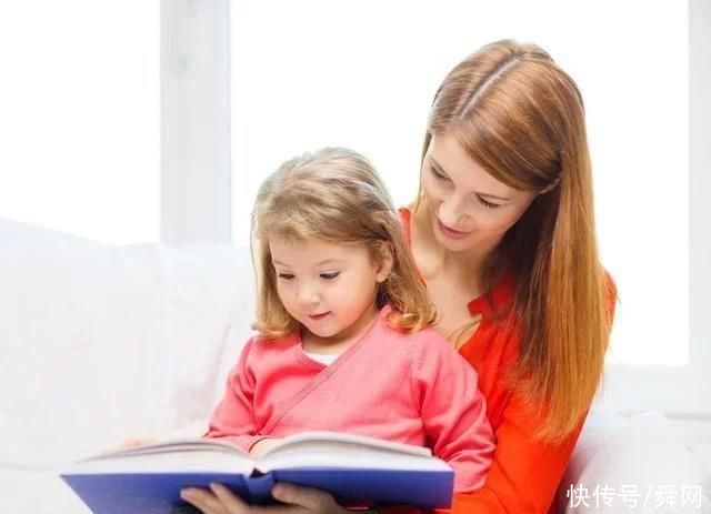 宝爸不让女儿写作业，女儿却把爸爸怼的无话可说