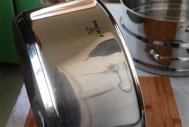 洗洁精|新买的蒸锅先别直接用,教你正确开锅和养锅,保证不发黄发黑