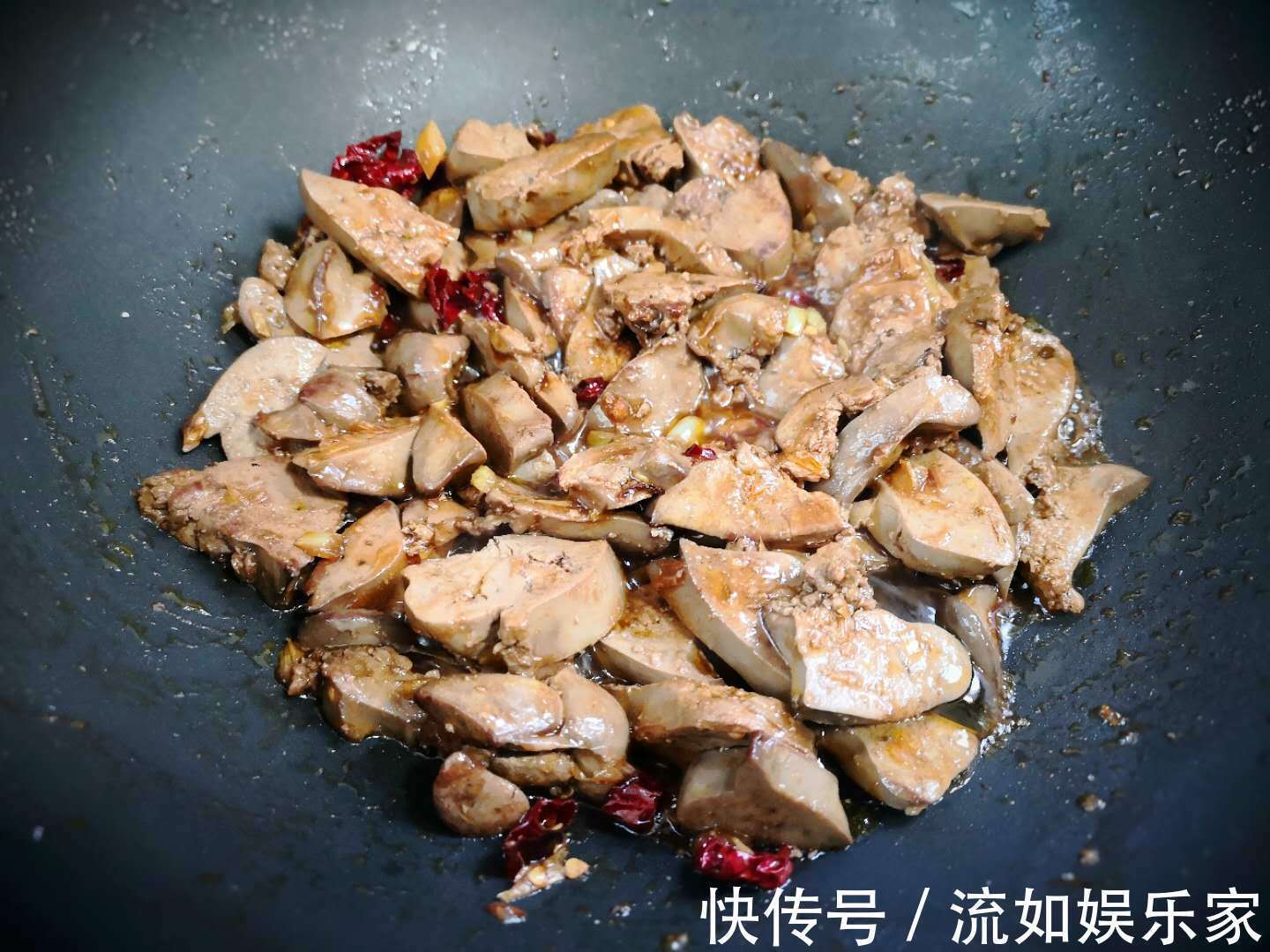 再穷也要吃这肉，比猪肉有营养，几块一斤，孩子吃补血还明目！