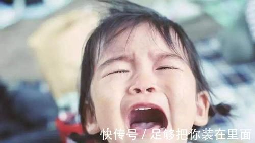 家长|“杀伤式”叫醒对孩子伤害大,父母叫娃起床,需避开3种方式