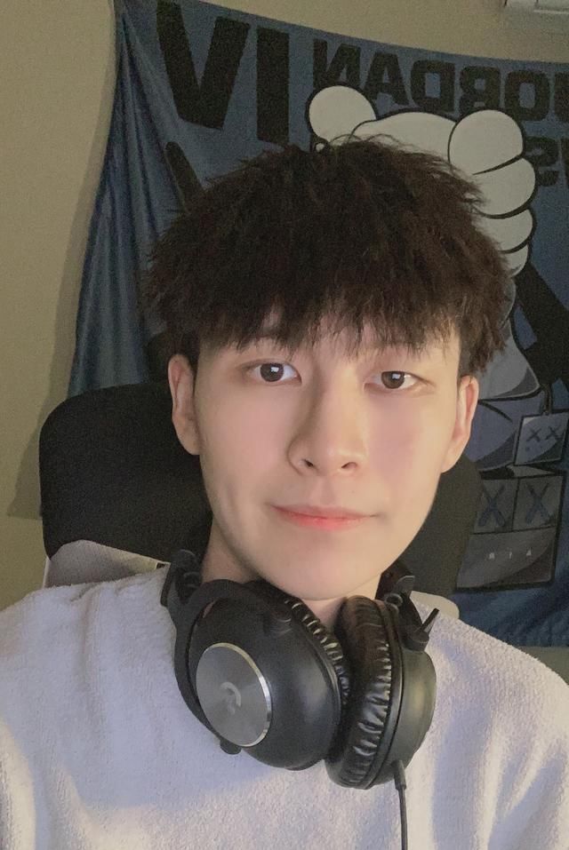 "小娇妻"郝一点最强情敌出现,身份也是霸道总裁,颜值控爱了!