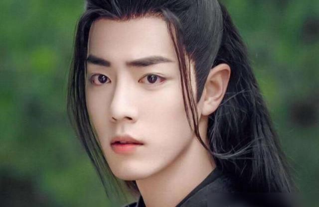 电台|肖战1005电台第一期感动上线这是专属于虾虾们的净土,夜听流泪