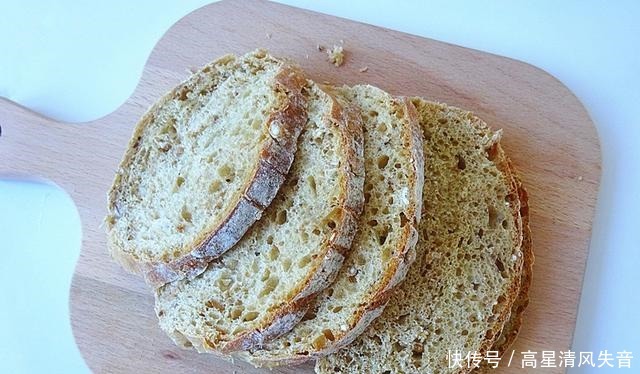 天冷早餐就吃它,比花卷好吃,比油饼还香,10分钟完成,全家爱!