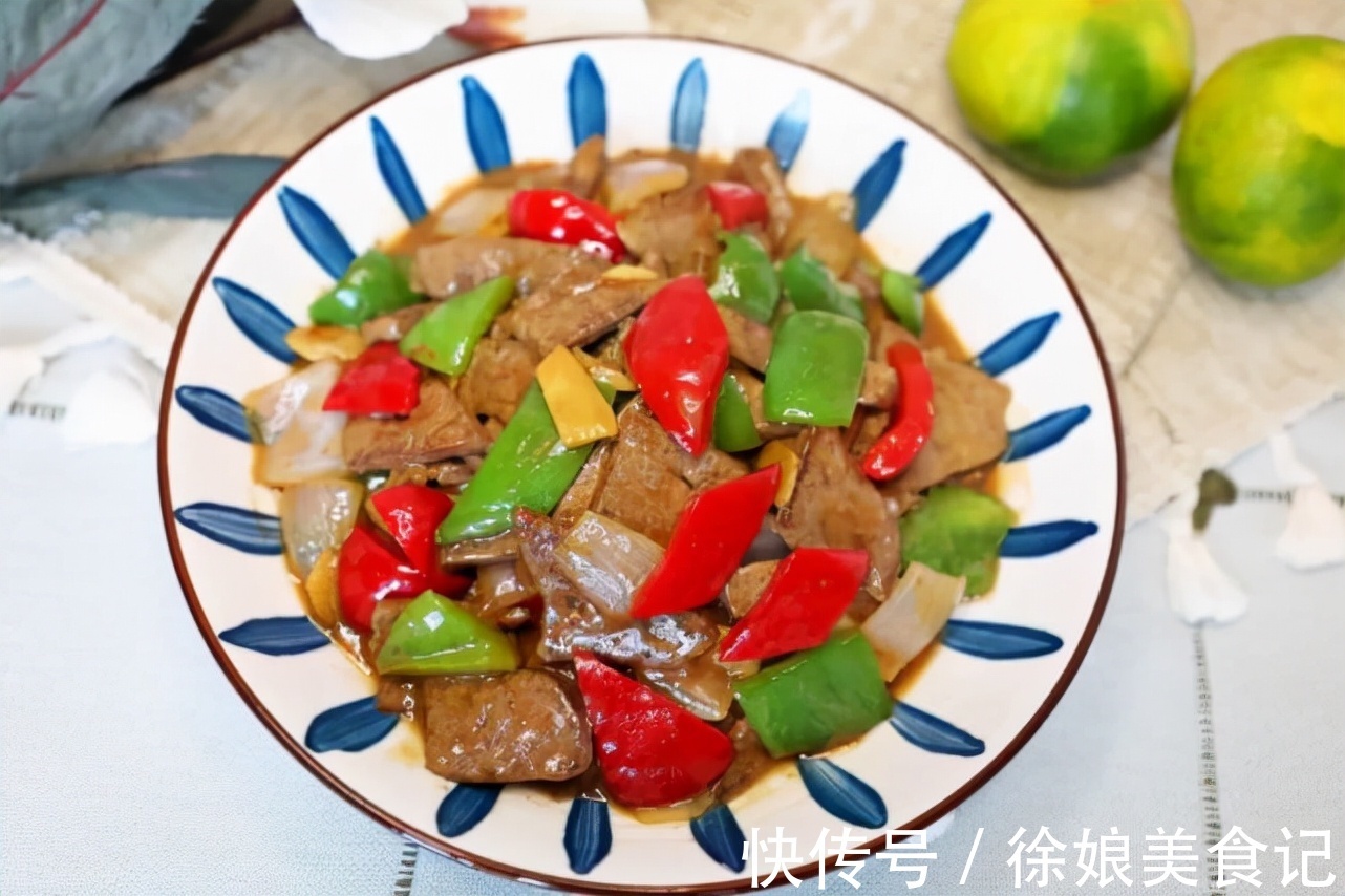 炒猪肝很多人第一步就做错了，多加一个步骤不老不腥，鲜嫩入味