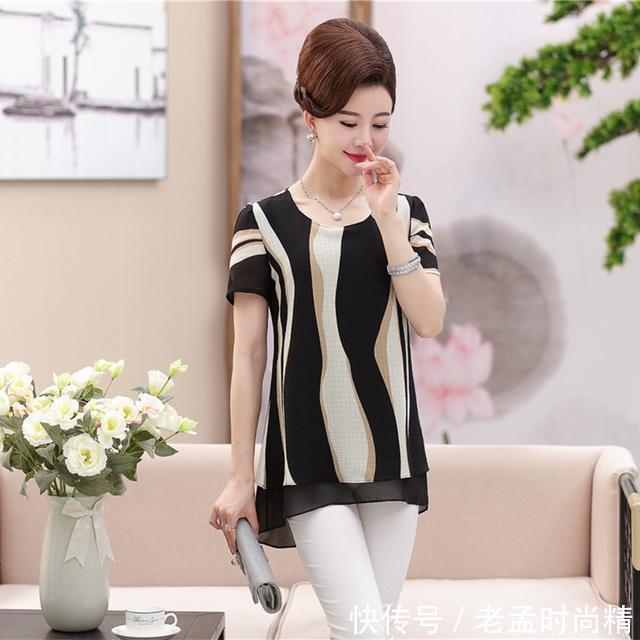 面料 45岁的女人不适合穿裙子了,端庄的女装才配你,时髦还减龄