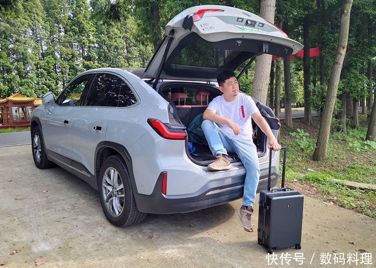 出行|出行好伴侣,够强够安心,地平线8号POWER系列登机箱测评报告