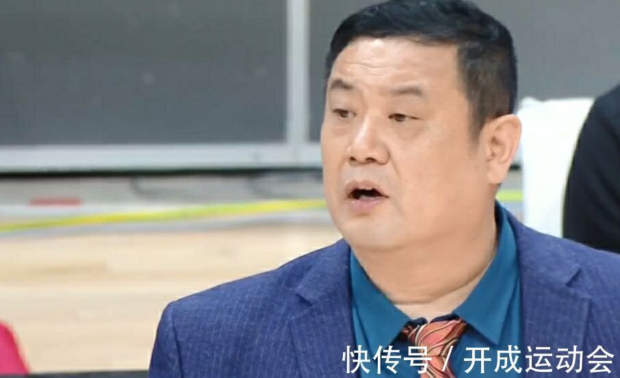 上海男篮|业余,山东男篮!上海男篮10分钟狂轰34-1,徐长锁只字未提责任