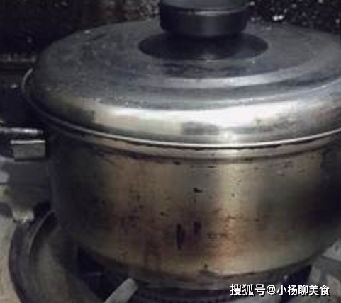 溏心鸡蛋|做溏心鸡蛋时，把握好时间，每个人都能做成！嫩嫩的，鲜香诱人！