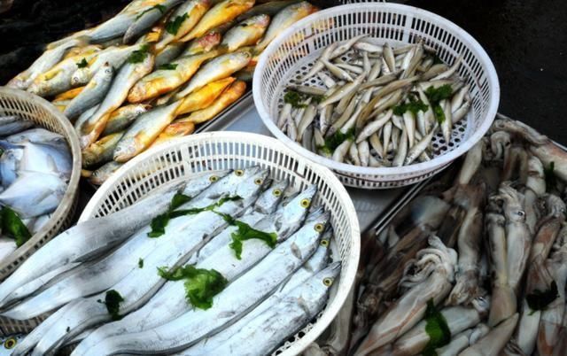 海鲜|含“寄生虫”最多的3种海鲜,没营养还贵,老板自己都不敢吃