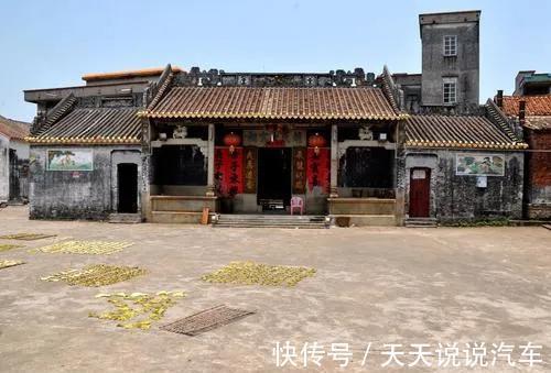 明堂|为啥农村建房：宁可房前出场小，不可房前有人田，老话别不信