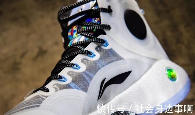 驭帅 除了价格没缺点,TOP1的团队旗舰实战鞋驭帅14有多强!