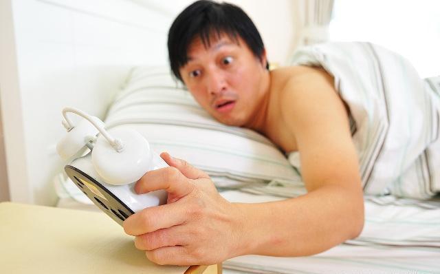 烟草|“寿命长”的男性,晨起后有4个表现,若你如此,恭喜有长寿潜质