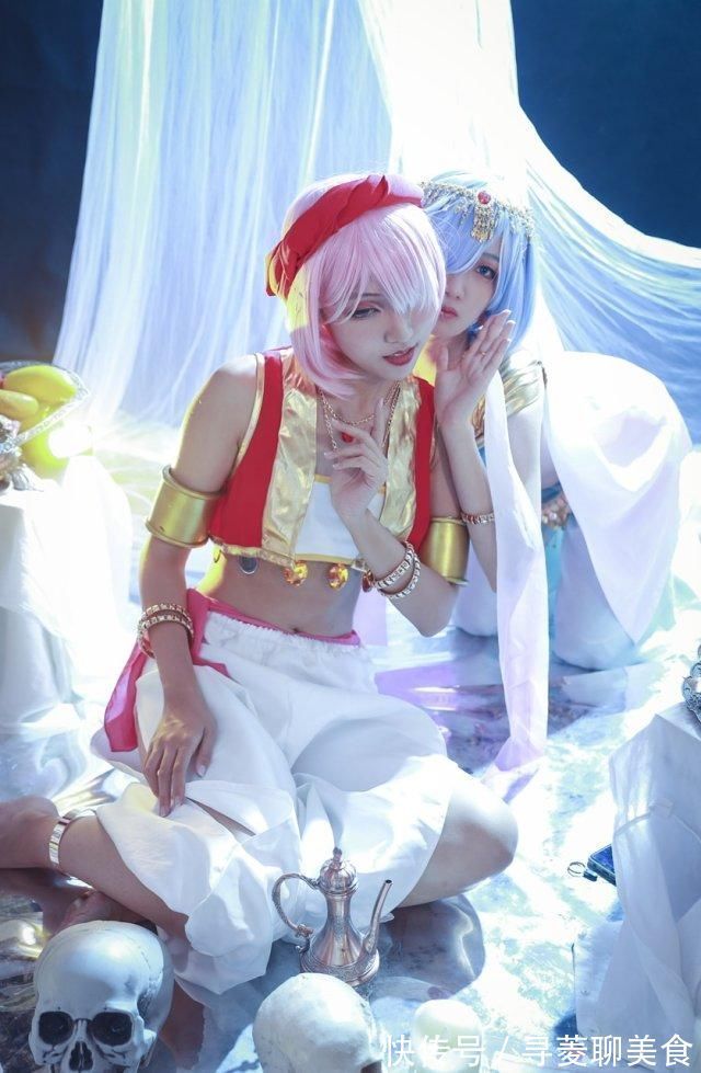从零开始的异世界|绝美姐妹花cos拉姆蕾姆,显露小蛮腰,服装超级漂亮