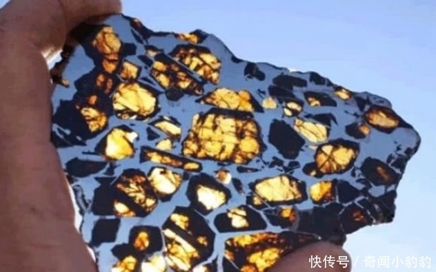 世界上首位被陨石砸中的人,本可以一夜暴富,却因贪婪而离婚!