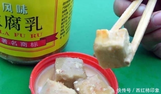 回国|英国小伙来中国,回国后跟朋友哭诉不要信中国人的“美食”