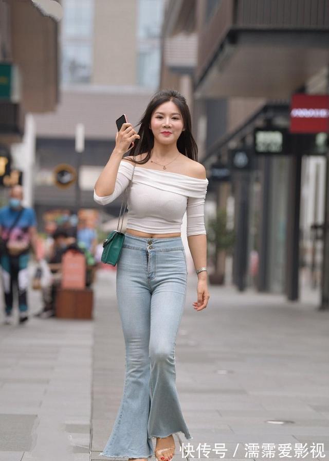 身姿 高腰牛仔裤可以更好的收腰提臀,展现迷人身姿,显瘦好帮手!