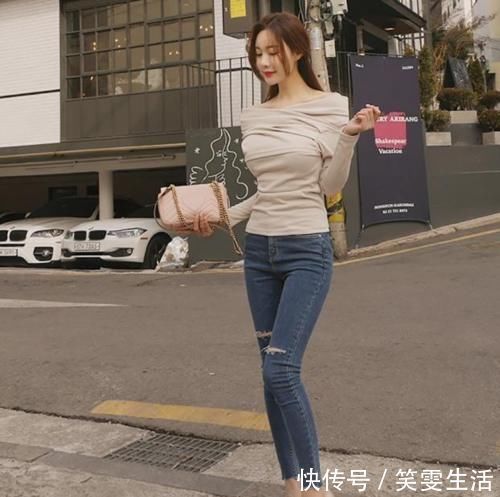 裤子 美女模特:修身牛仔裤,曲线迷人,随意搭配都是优雅女人味!