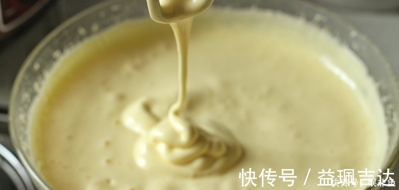 比戚风蛋糕简单比海绵蛋糕软润,儿子无法抗拒的蛋糕,好吃也好做