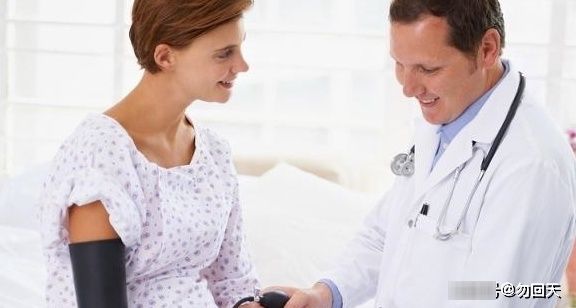 生宝宝时，你是先见红，还是先破水的？两者区别还真是不小