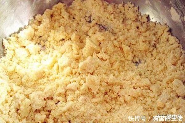 玉米粉|夏季钓草鱼,关键在于用饵,三种味型的自制饵料,通杀各种水域