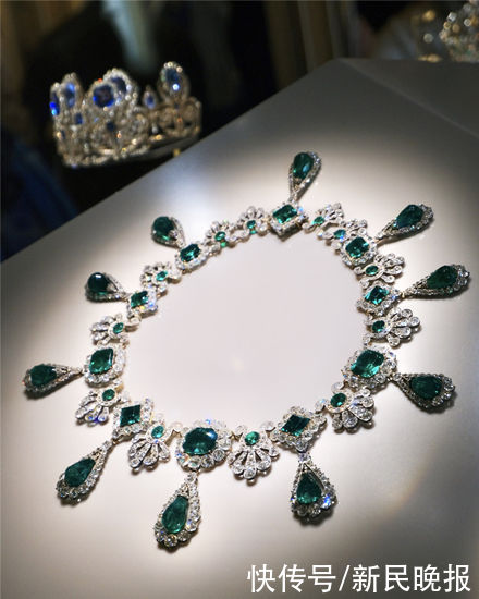 古董|你知道吗？梅兰芳衣服上的古董珠宝，有着这样的秘密……