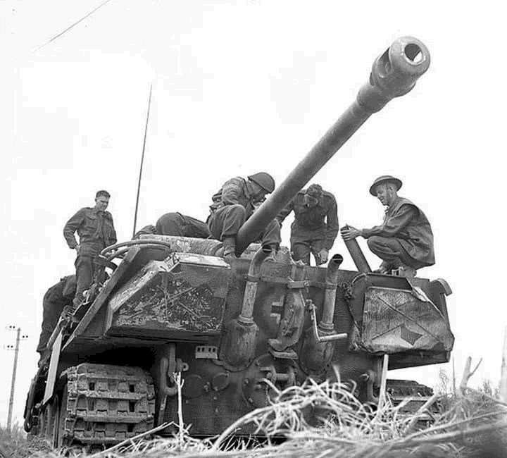 士兵正|精选一组罕见的二战照片;二战名将意大利元帅格拉齐亚尼