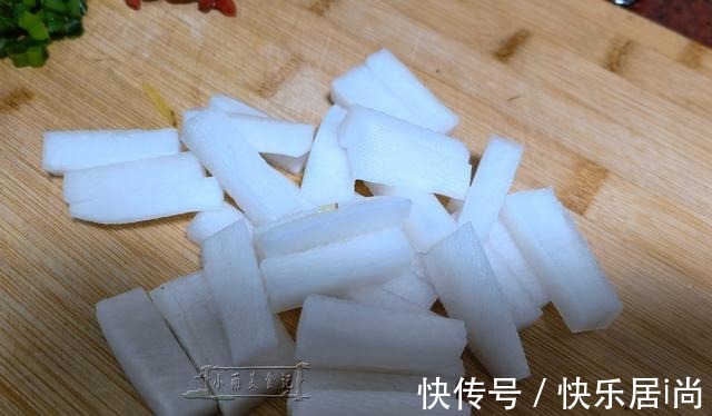 它多数人以为是猪肚，其实不是，遇到别错过，来自深海煲汤真鲜美！