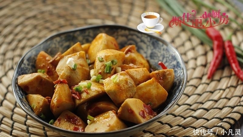 豆瓣酱|它是“碱性食物”，常吃除口臭排宿便对牙齿好，可惜很多人不知道