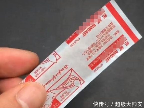 创可贴不仅仅可以包扎伤口!教你创可贴的4种生活妙用,值得尝试