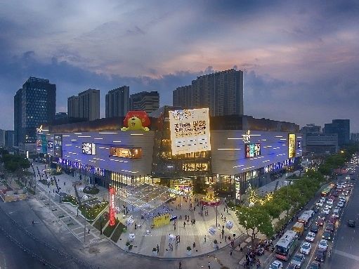 开卖|排队抢房、去货九成!番禺“网红盘”开卖,果然不到5万+/㎡