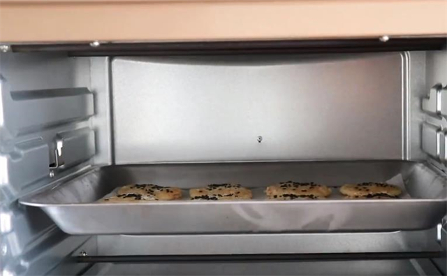 教你桃酥最简单的做法,口感香甜酥脆,好吃又解馋,看一遍就学会