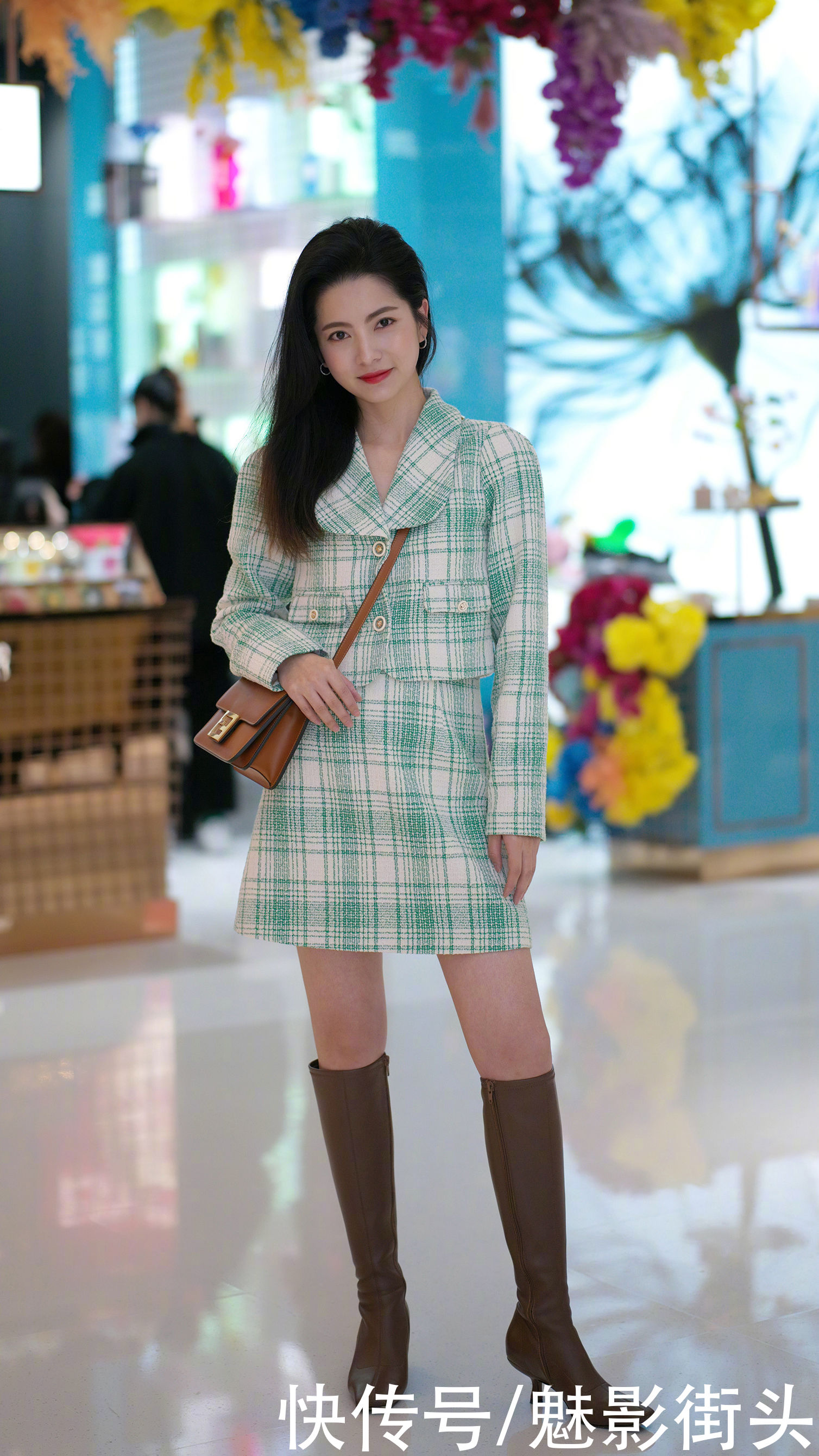 早春选择粗花呢，时髦洋气又暖和，展现优雅气质与高级感