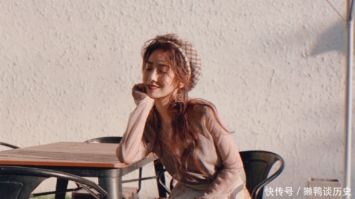 孟美岐吴宣仪谁的发展前景好,论能力肯定是她,网友:过于真实