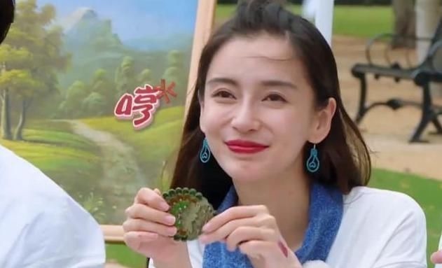 为何baby只在跑男“口红粘牙”，其他节目却不会化妆师说出原因