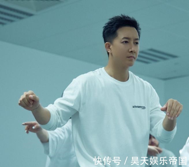 韩庚|《街舞4》开录,三位老熟人惊喜回归,看清新导师更令人激动!