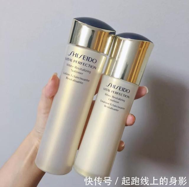 大牌|月收入3000的女生也敢用大牌护肤品看看她们都选了些什么!