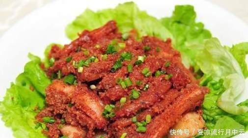 过年做粉蒸肉时,不要直接上锅蒸,掌握2个窍门,香嫩入味不油腻