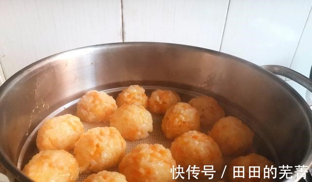 冬天多吃它不劳郎中帮,简单上锅蒸一蒸,软糯清香特好吃,真香啊!