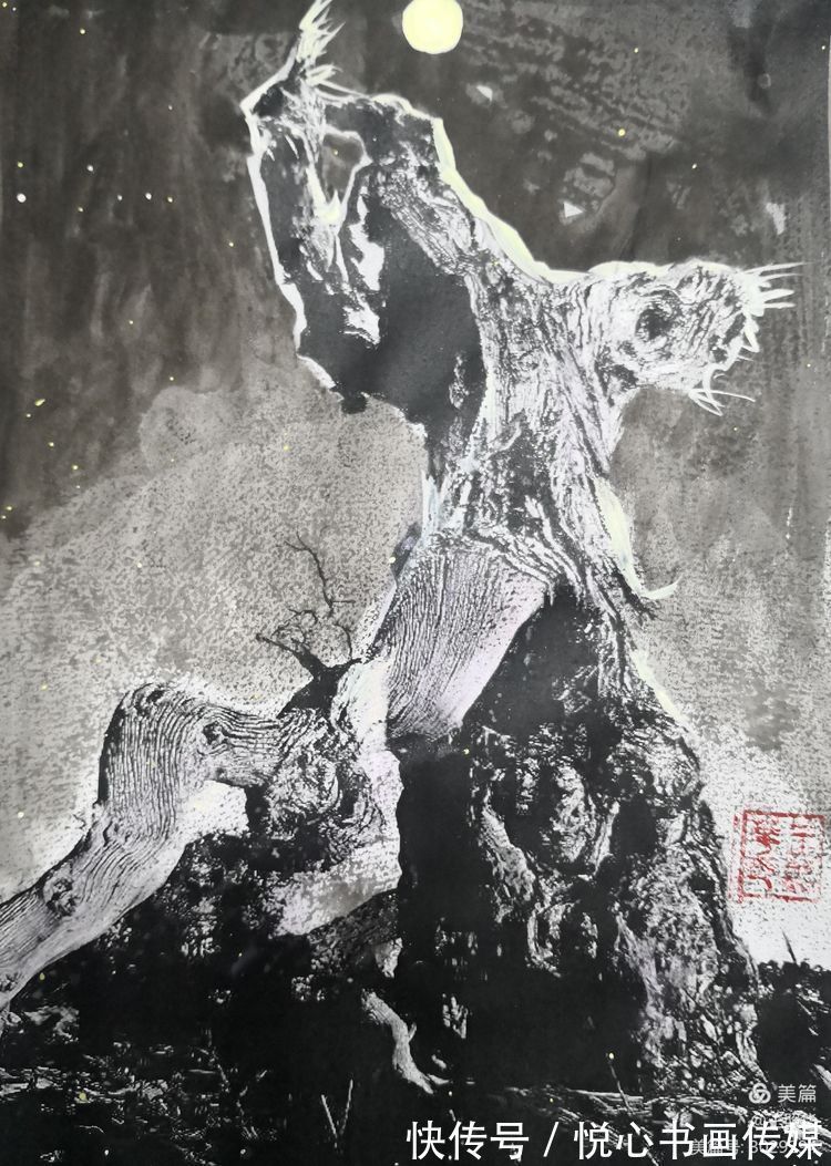 王照华@中国鹰王胡杨大师王照华鬼斧神工画胡杨《秘境》