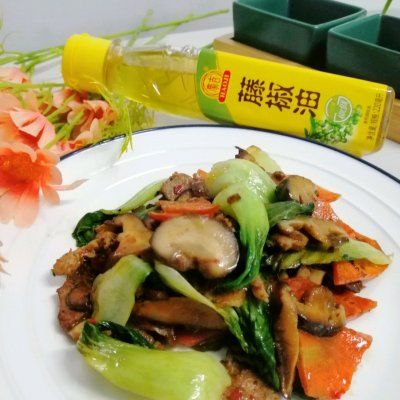 #清香麻爽秒入魂#藤椒香菇油菜