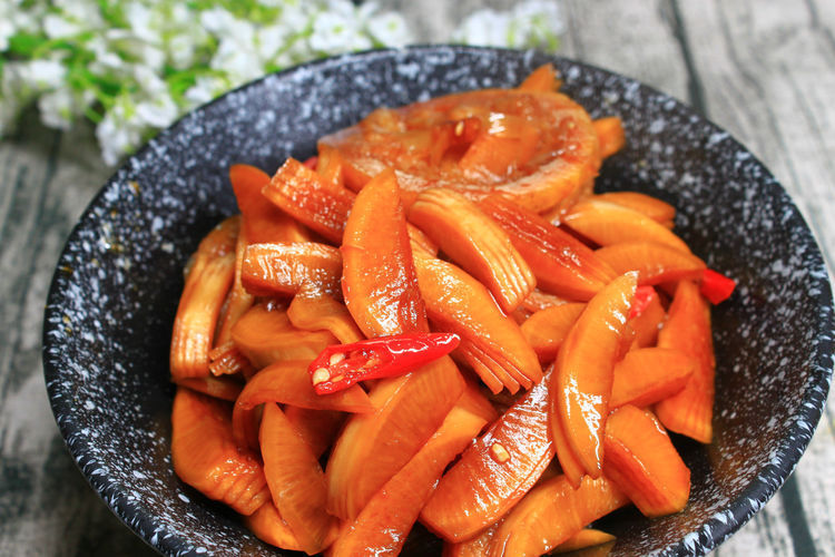 搅拌均匀|秋季，遇见这6种廉价菜多买些，一次腌10斤，下酒下饭特别香