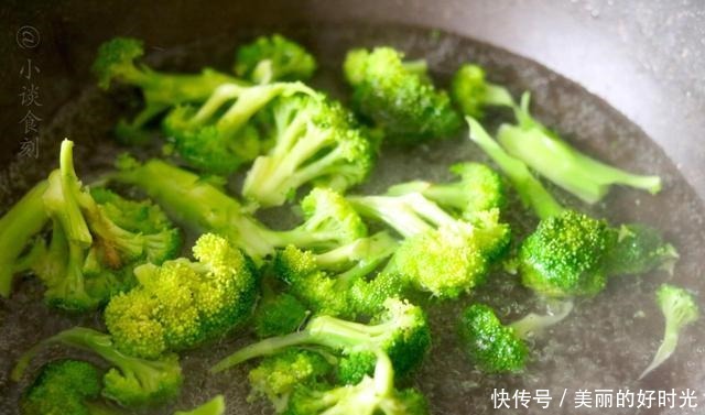 进入末伏,吃苦瓜山药,不如吃它,鲜香爽口有营养,成本才6块钱