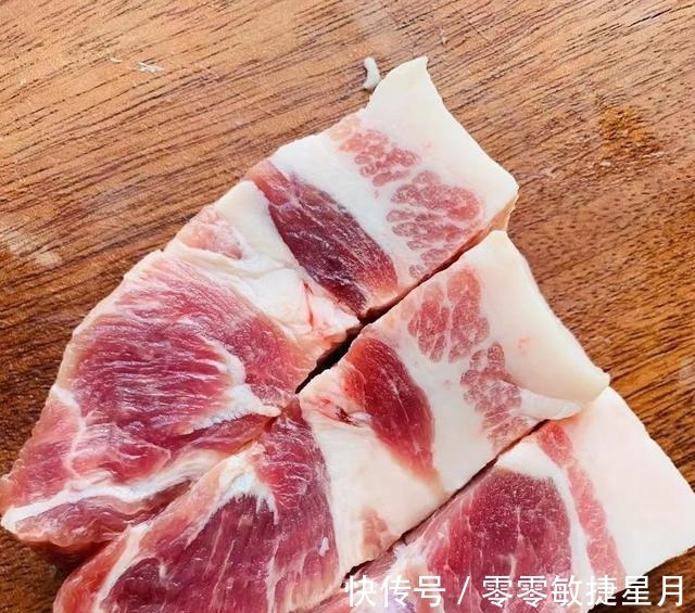梅花肉|梅花肉蒸饺,一口一个停不了!