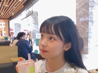 嫌弃|青春期女生常喝“3饮料”，唇毛“越变越多”，戒不掉当心被嫌弃！