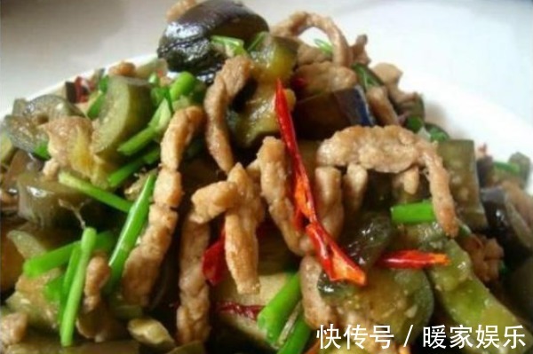 简简单单的几道下饭菜，美味又健康，在家自己下厨，味道好极了