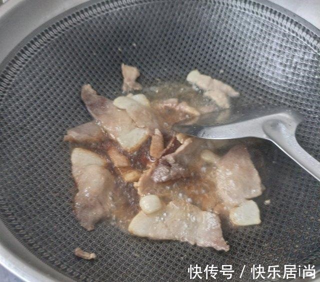 家常|尖椒炒西兰花,家常小炒,美味下饭!